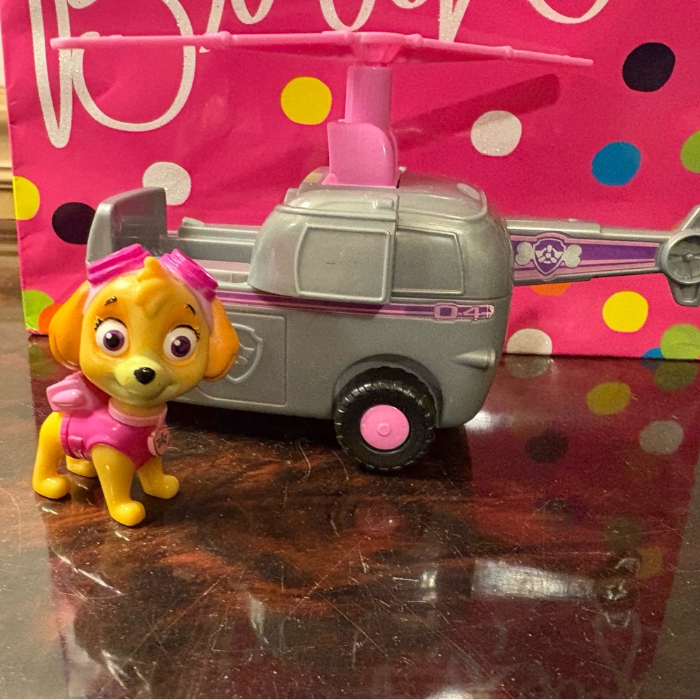 Paw patrol Skye and helicopter.